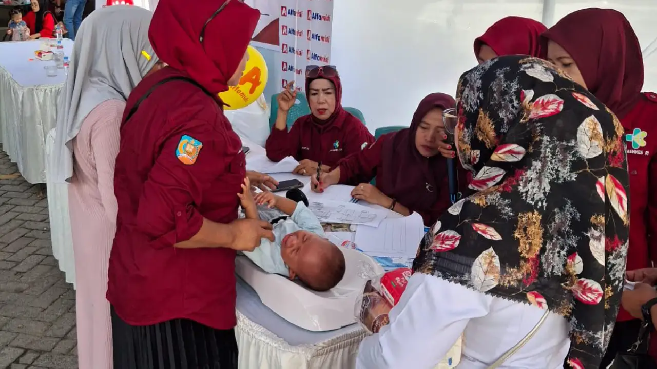 Alfamidi dan SGM Eksplor Edukasi Orang Tua Cegah Anemia pada Balita di Konawe Selatan