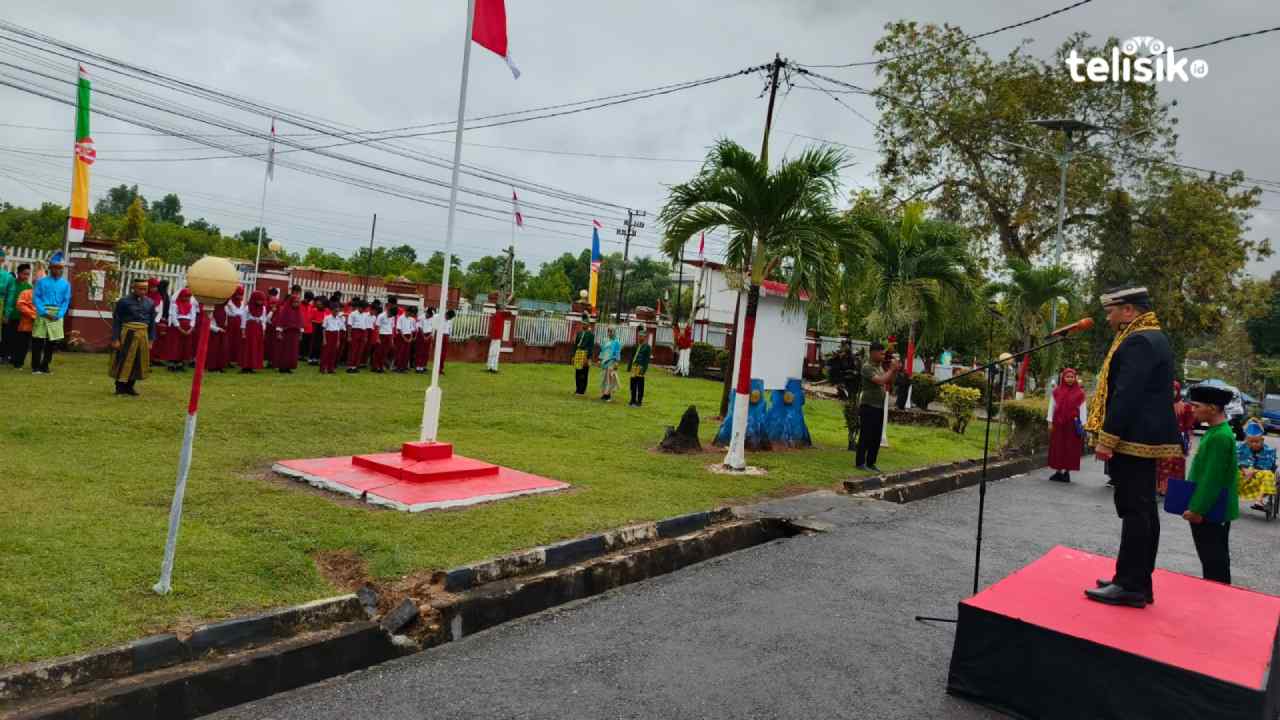 Anak-Anak Berkebutuhan Khusus Jadi Petugas Upacara HUT ke-80 RI di Sentra Meohai Kendari