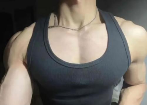 Unik: Hanya dengan Rp 45.000 Anda Bisa Dapat Pelukan Hangat dari Jasa Profesional Ini, Tertarik?