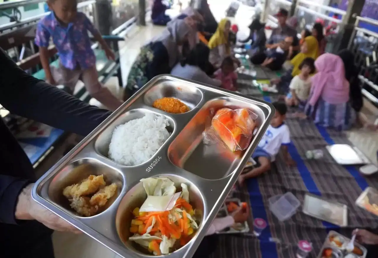 Gaduh Nampan MBG Disebut Mengandung Minyak Babi, Begini Penjelasan Istana