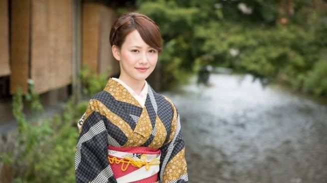 Perjalanan Spiritual Manami Ono: Nilai-Nilai Islam Selaras dengan Etika Jepang