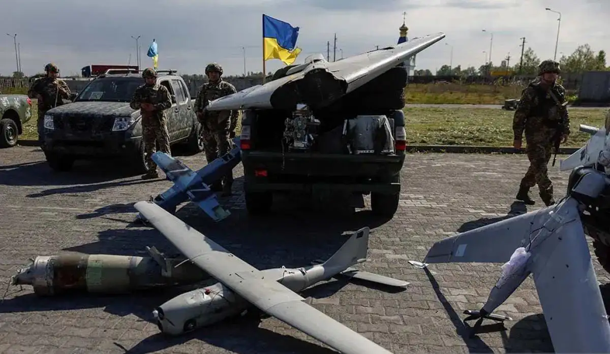 Serangan Drone Ukraina ke Fasilitas Energi Rusia Kembali Panaskan Harga Minyak Dunia
