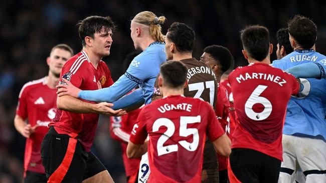 Hasil Liga Inggris: Man City Gilas MU, Liverpool Menang Dramatis