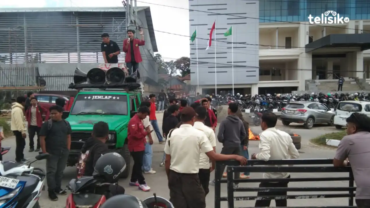 Osdik Maba Diwarnai Demonstrasi, BEM UM Kendari Tuding Birokrasi Kampus Khianati Mahasiswa
