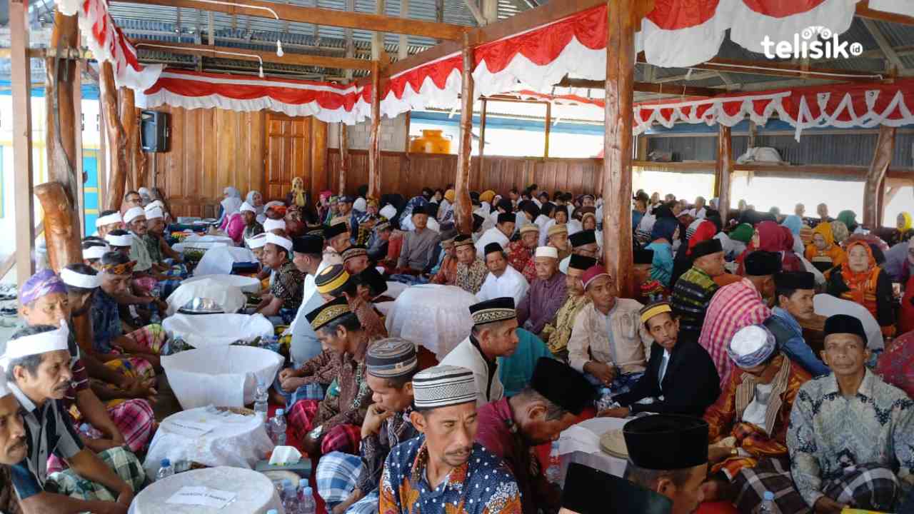 Pemkab Buton Selatan Inginkan Ritual Meta'ua Simbol Pemersatu Dilestarikan