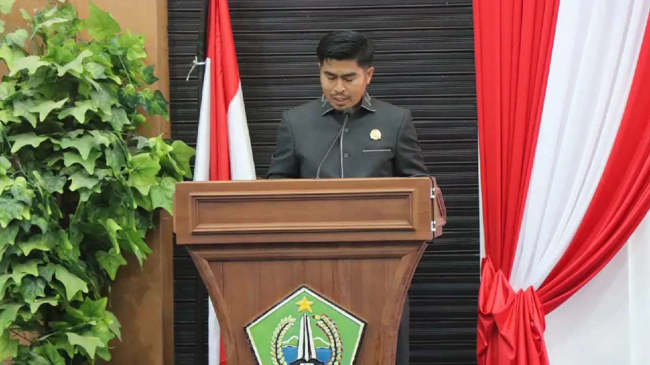 Perda APBD Perubahan 2025 Diketuk, Pendapatan Daerah Kolaka Utara Berkurang Rp 101,96 Miliar