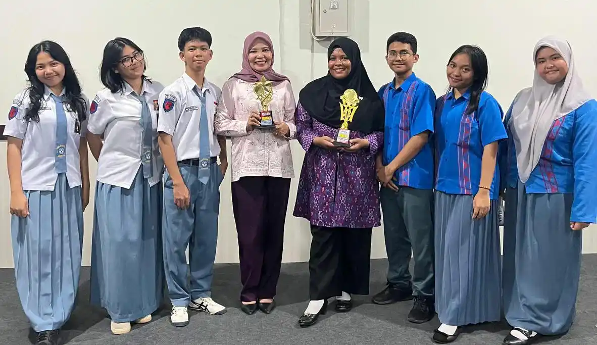 Prestasi Gemilang, Dua Tim Debat SMAN 1 Kendari Wakili Sulawesi Tenggara ke Tingkat Nasional