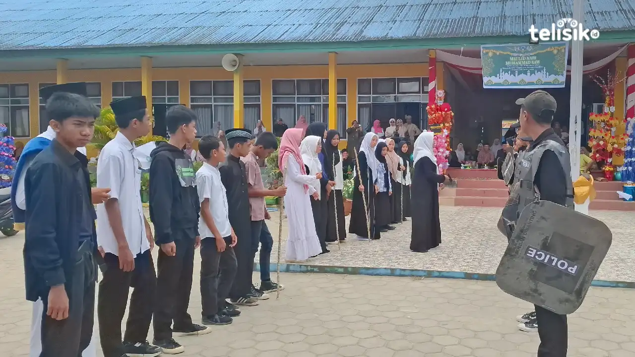 SMAN 2 Kendari Peringati Maulid Nabi dengan Sentuhan Kreativitas dan Isu Demokrasi