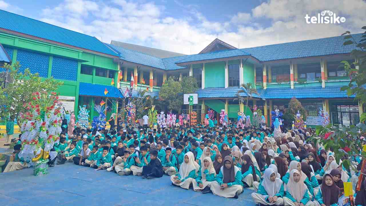 SMP Negeri 2 Kendari Perkuat Silaturahmi Melalui Maulid Nabi Muhammad SAW