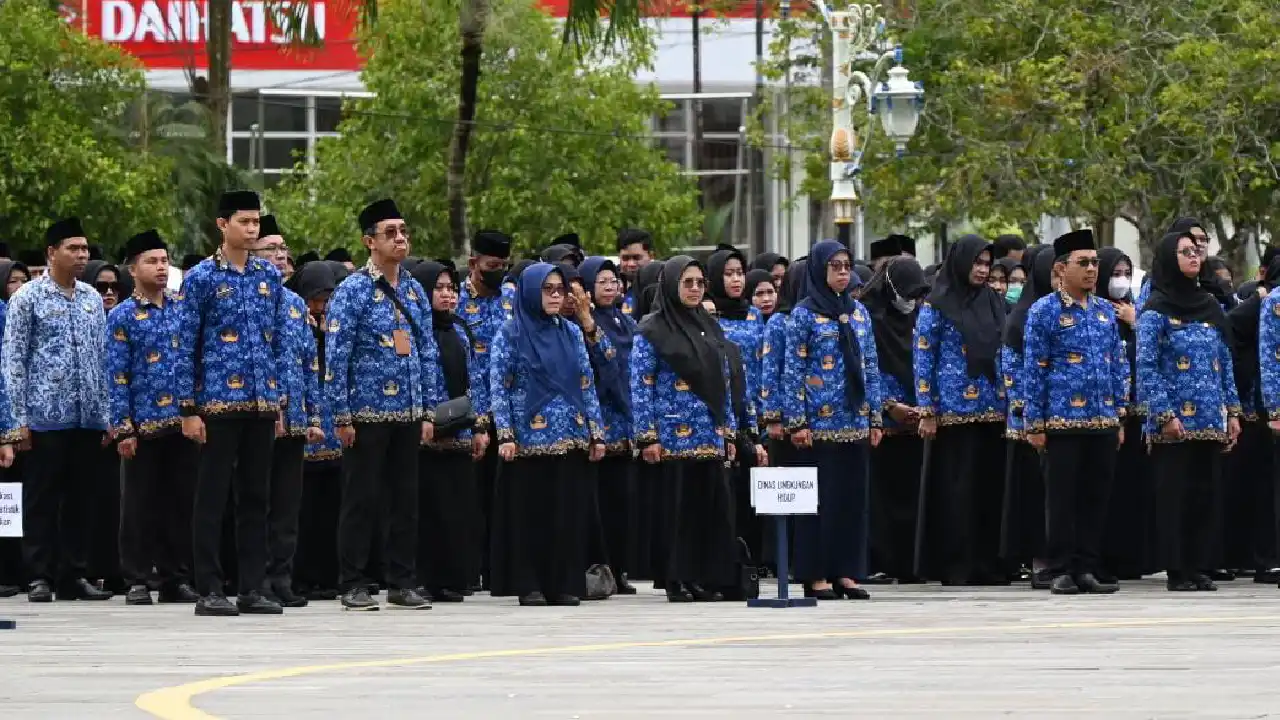 Surat Edaran Resmi Pakaian Dinas dan Atribut Lengkap PPPK Paruh Waktu 2025, Berlaku Oktober