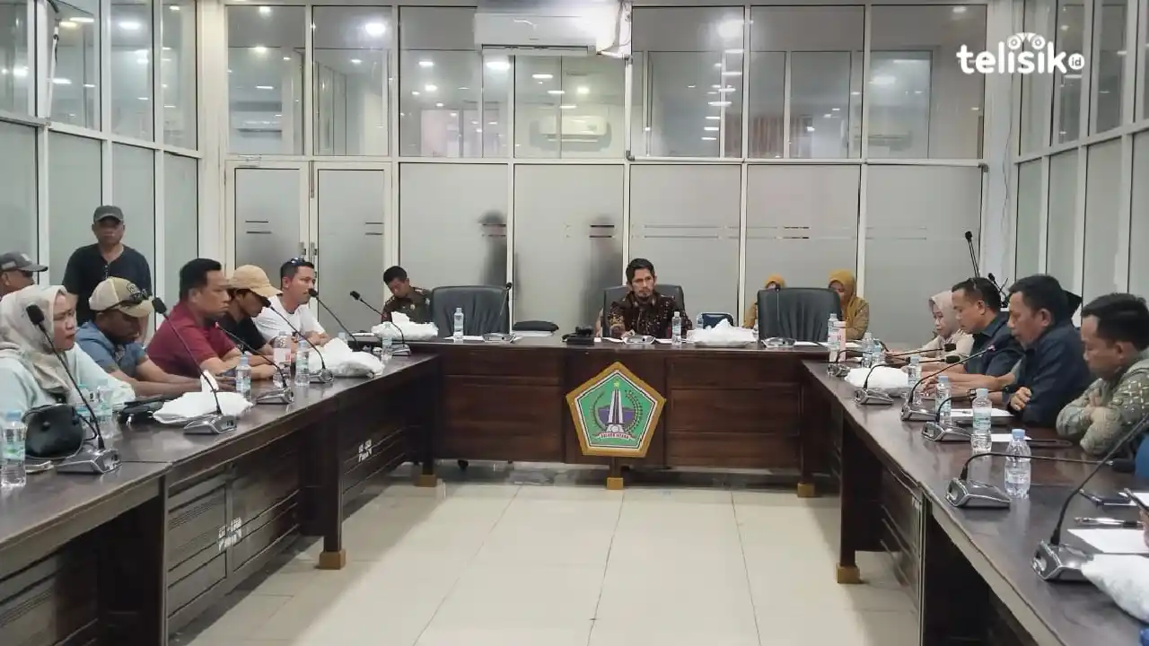 Warga Dukung Pemberhentian Sementara Kades Sarona Kolaka Utara, Sakit Akut dan Dugaan Nepotisme jadi Alasan