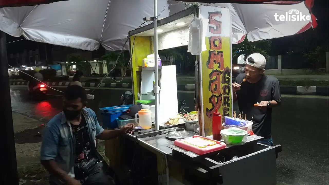 Foto Humanis: Penjual Somay Keliling