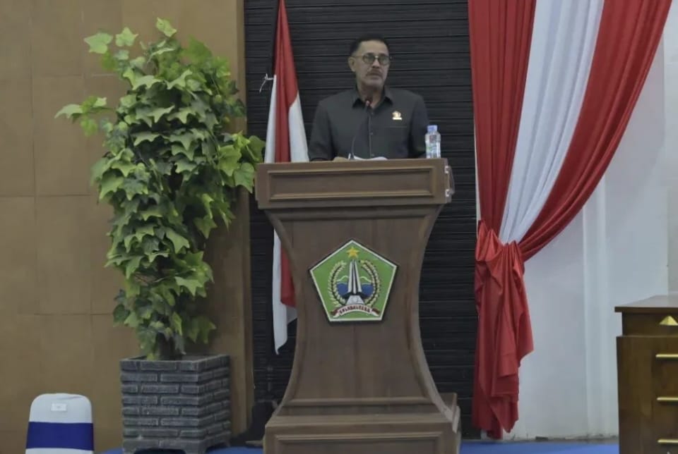 Fraksi Gerindra Soroti Nasib 16 Honorer Nakes hingga Penyelesaian Konflik Desa Sarona