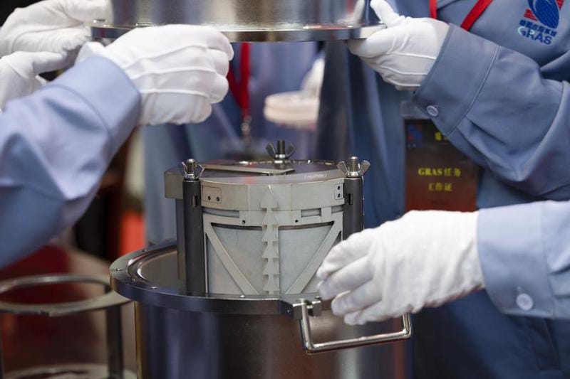 Jejak Meteorit Purba Ditemukan di Sisi Jauh Bulan, Ilmuwan China Ungkap Rahasia Asal Usul Air dari Luar Angkasa