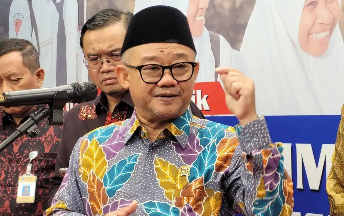 Kemendikdasmen Resmi Naikan Insentif Guru Honorer Rp 400 Ribu Sebulan, Begini Syaratnya