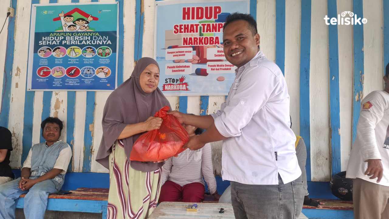 Relawan B8 Center Sultra Rayakan Satu Tahun Kepemimpinan Prabowo-Gibran