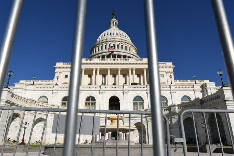 Shutdown Pemerintah AS Picu Kepanikan, Trump Ambil Alih dan Perintahkan Dana Cadangan untuk Tentara