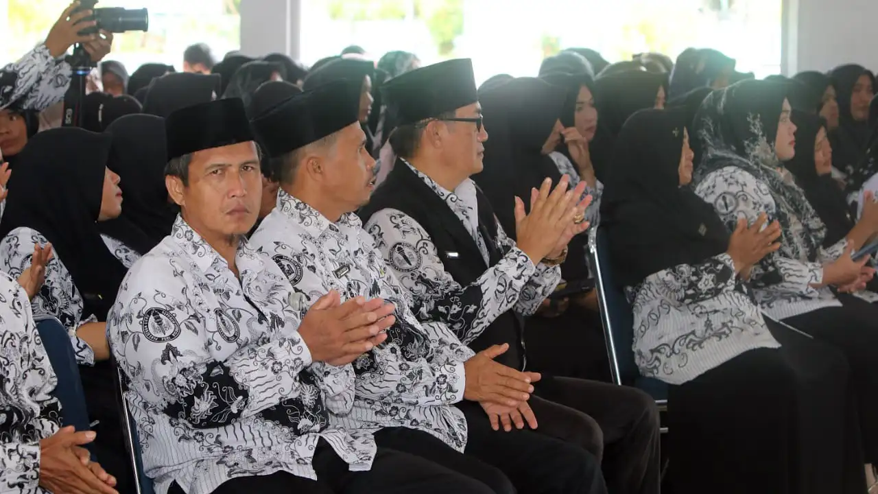 Tunjangan Profesi Guru ASN dan Non-ASN Triwulan IV Cair Oktober 2025, Berikut Jadwalnya