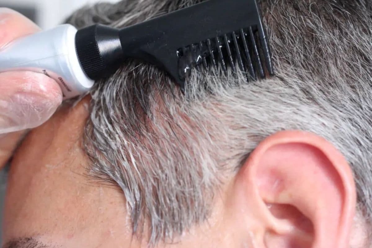 Bolehkah Menghitamkan Rambut dalam Islam? Simak Hukumnya