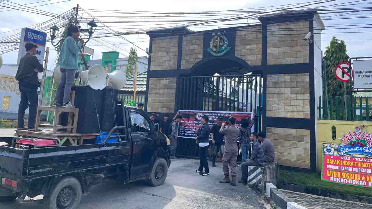 Kejati Sulawesi Tenggara Didesak Usut Dugaan Korupsi Pembangunan Jalan Lingkar Baubau