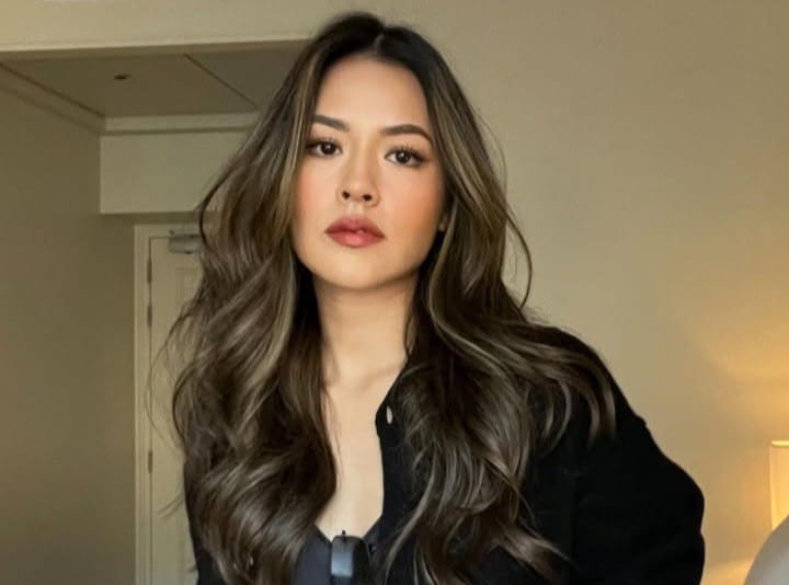 Lagu Pengganti Aku Dianggap Paling Emosional di Album AmbiVert Raisa