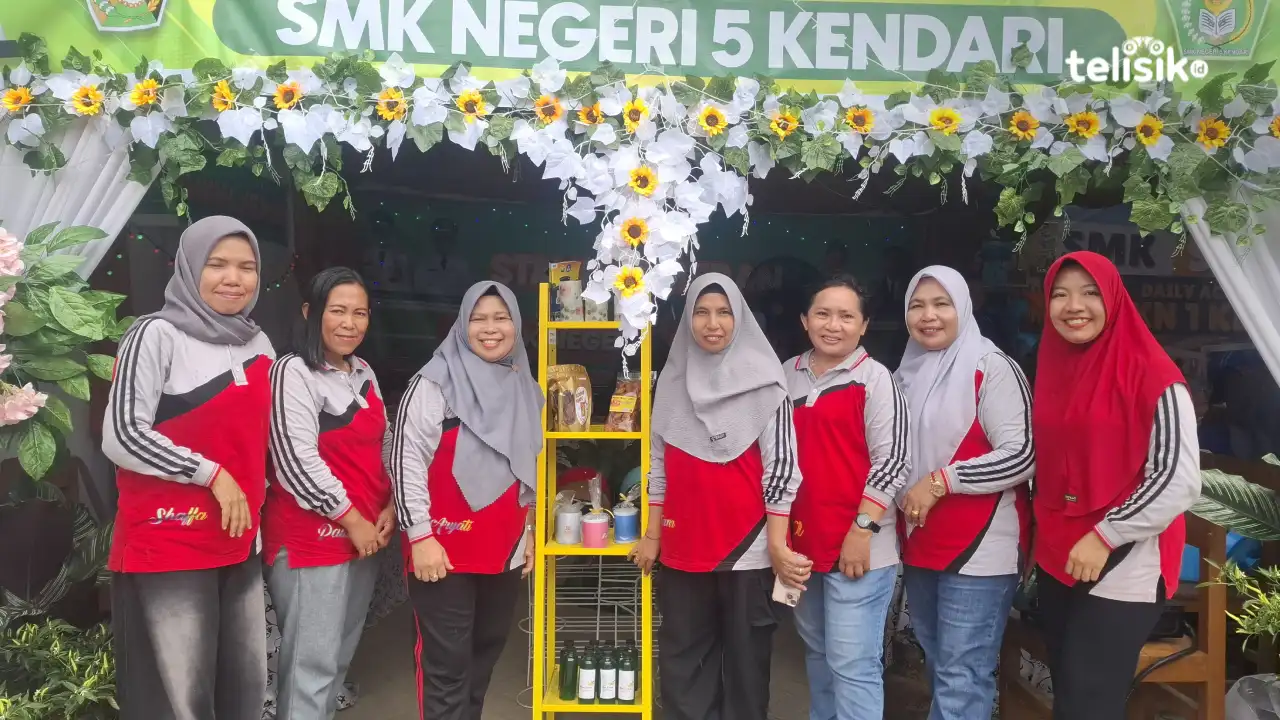 SMKN 5 Kendari Perkuat Branding Sekolah Lewat Produk Kreatif Siswa