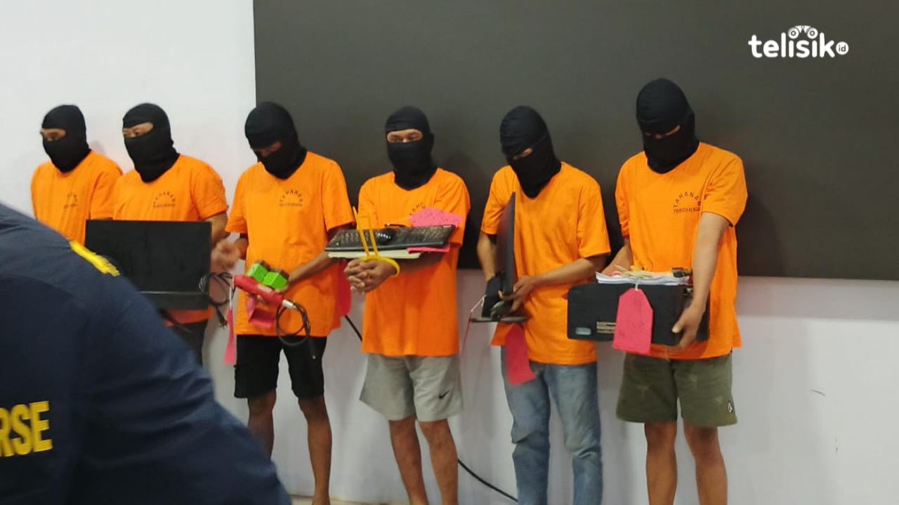 Komplotan Pemalsuan Ratusan STNK Ditangkap Buser 77 Polresta Kendari