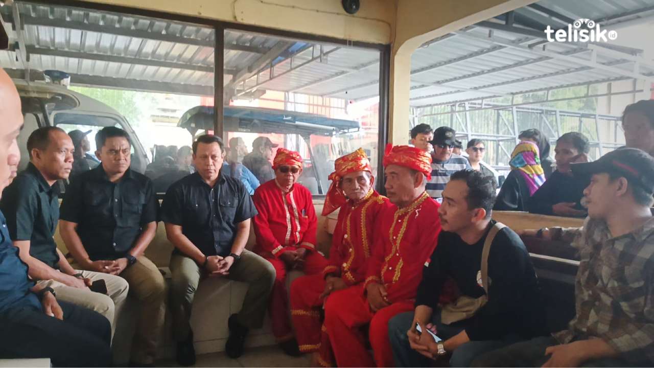 Raja Moronene VIII Ditersangkakan Atas Dugaan Pidana Kehutanan, Lembaga Adat Morenene Angkat Bicara