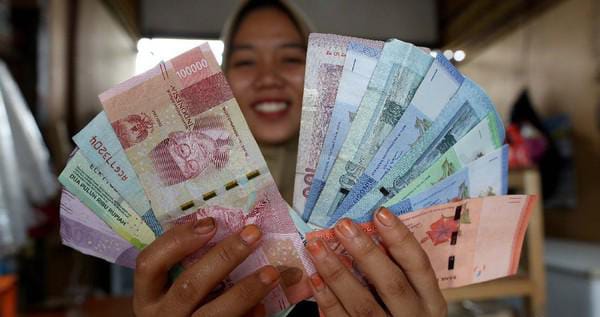 Ringgit jadi Mata Uang Terkuat Asia 2026, Rupiah Urutan 3 Paling Loyo