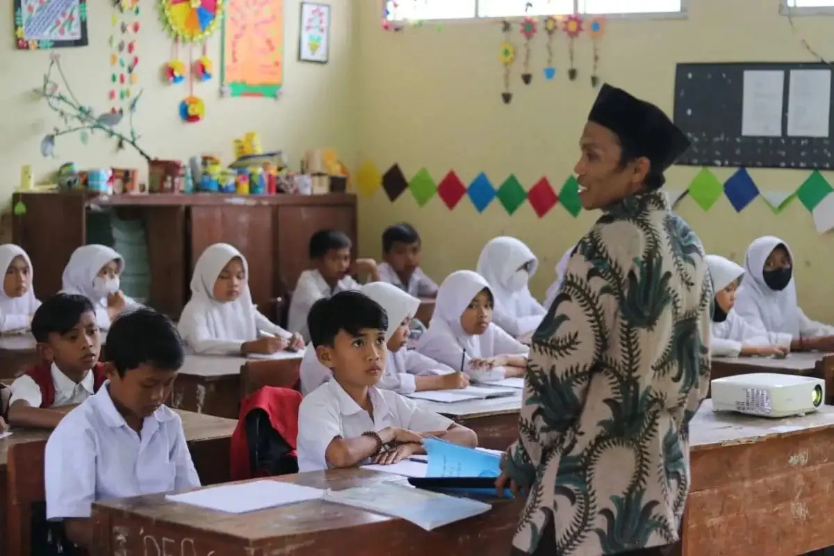 Guru Madrasah Swasta Diangkat PPPK 2026 Tanpa Tes, Begini Penjelasannya