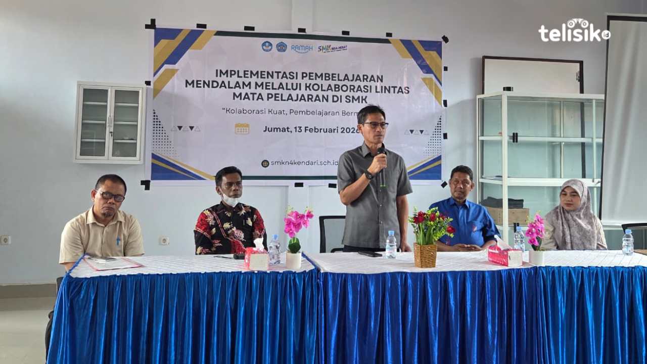 Guru SMKN 4 Kendari Berkolaborasi Susun RPP Lintas Mata Pelajaran