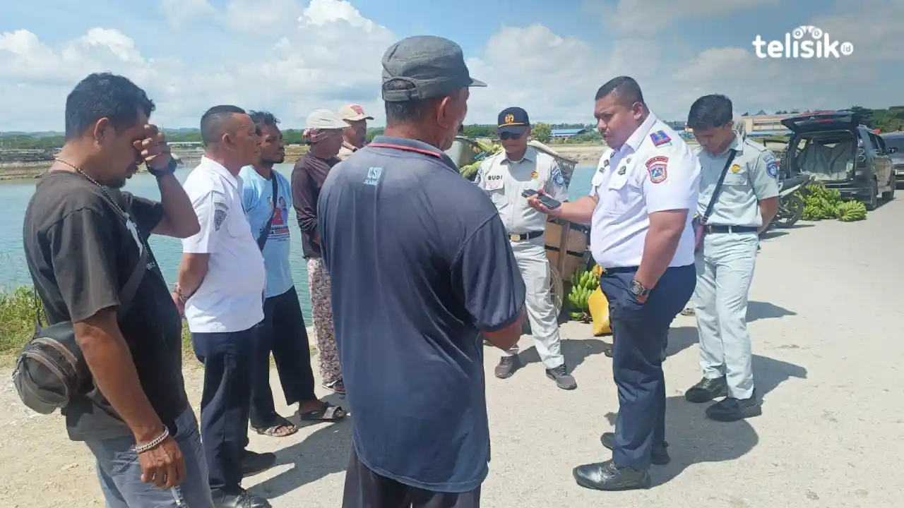 Penyedia Jasa Angkutan Kapal di Muna Wajib Siapkan Alat Keselamatan dan Waspada Cuaca Buruk