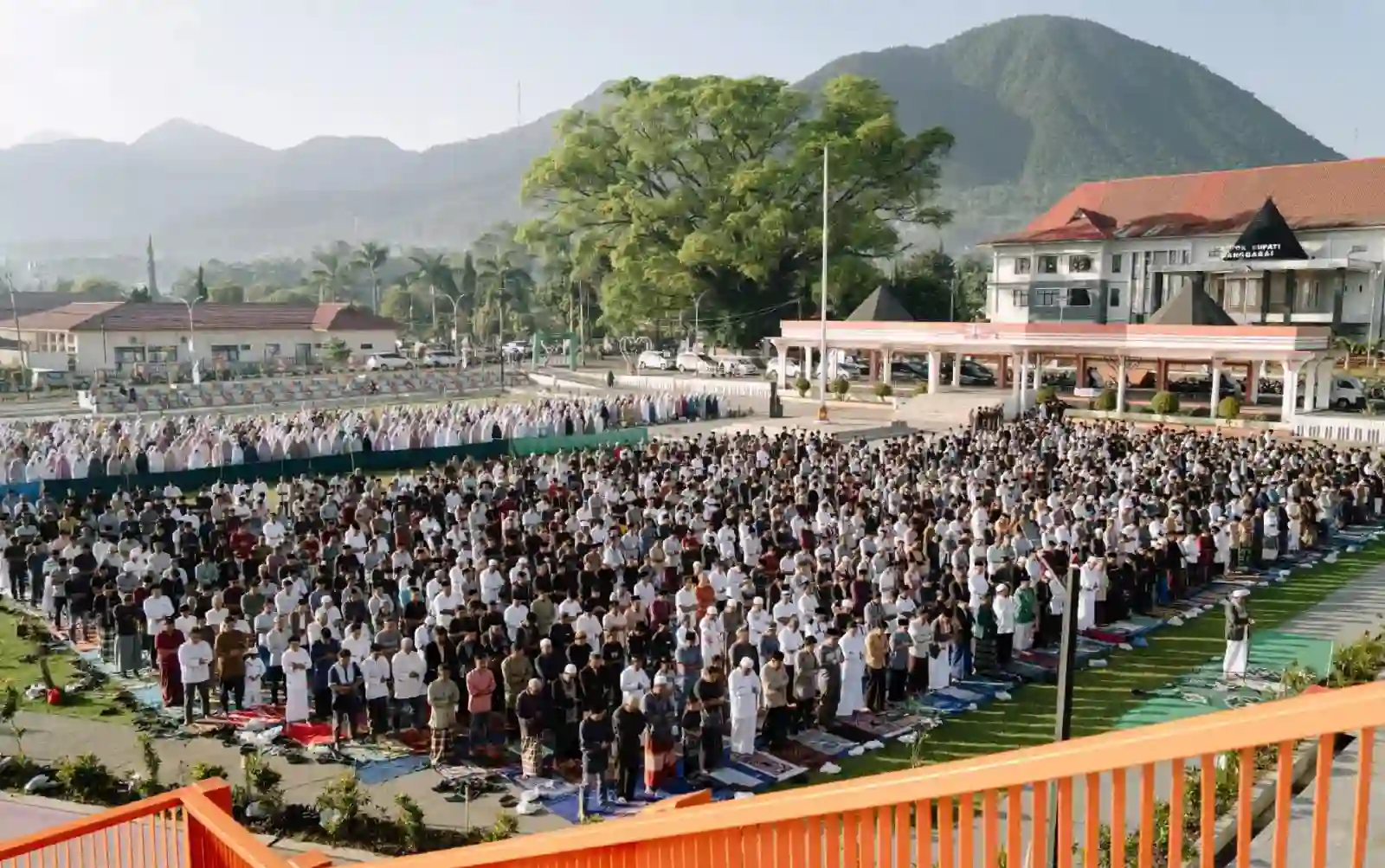 Panduan Lengkap Salat Idul Fitri 1447 H, Berikut Bacaan Niat Sendiri dan Berjemaah hingga Jumlah Takbir