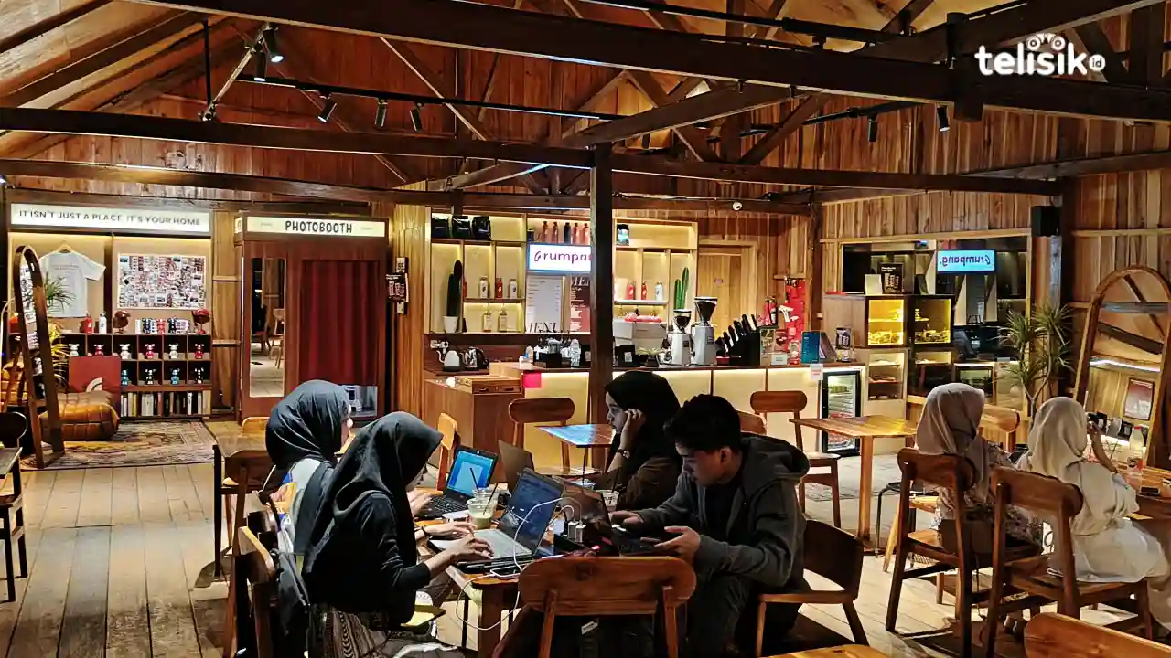 Rumpang Coffe and Space, Coffe Shop dengan Tema Rumah Panggung Pertama di Kota Kendari