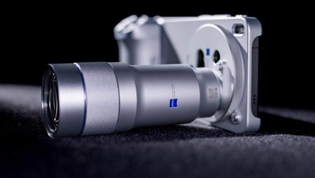 Vivo X300 Ultra Siap Guncang Dunia Kamera Smartphone dengan Zoom 400mm ZEISS