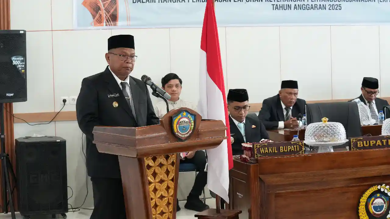 Bupati Buton Selatan Sampaikan LKPJ TA 2025, PAD Lampaui Target hingga 103 Persen