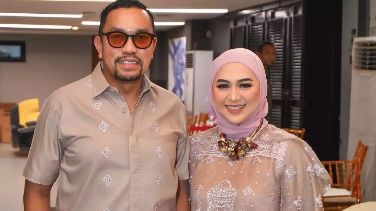 Heboh Istri Ahmad Sahroni Diisukan Selingkuh dengan Drummer Band 90-an, Mesra di Hotel Sampai Subuh