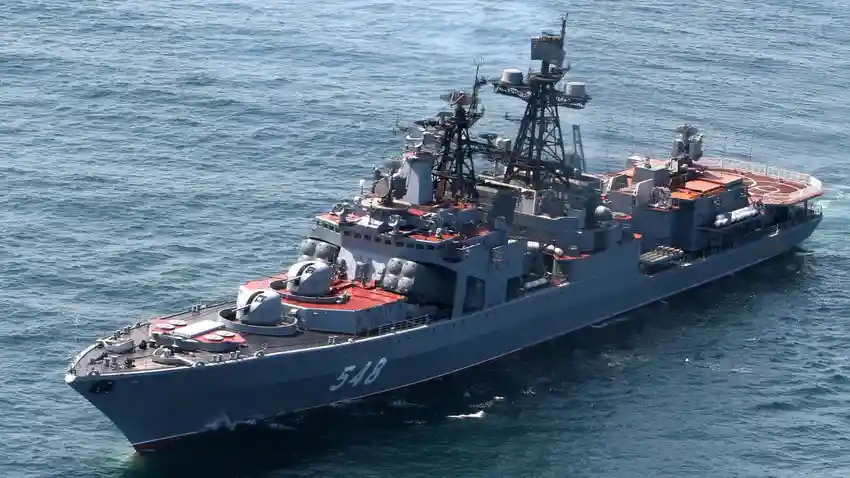 Heboh Kapal Perang dan Selam Milik Rusia Masuk Wilayah Maritim RI, Begini Penjelasannya