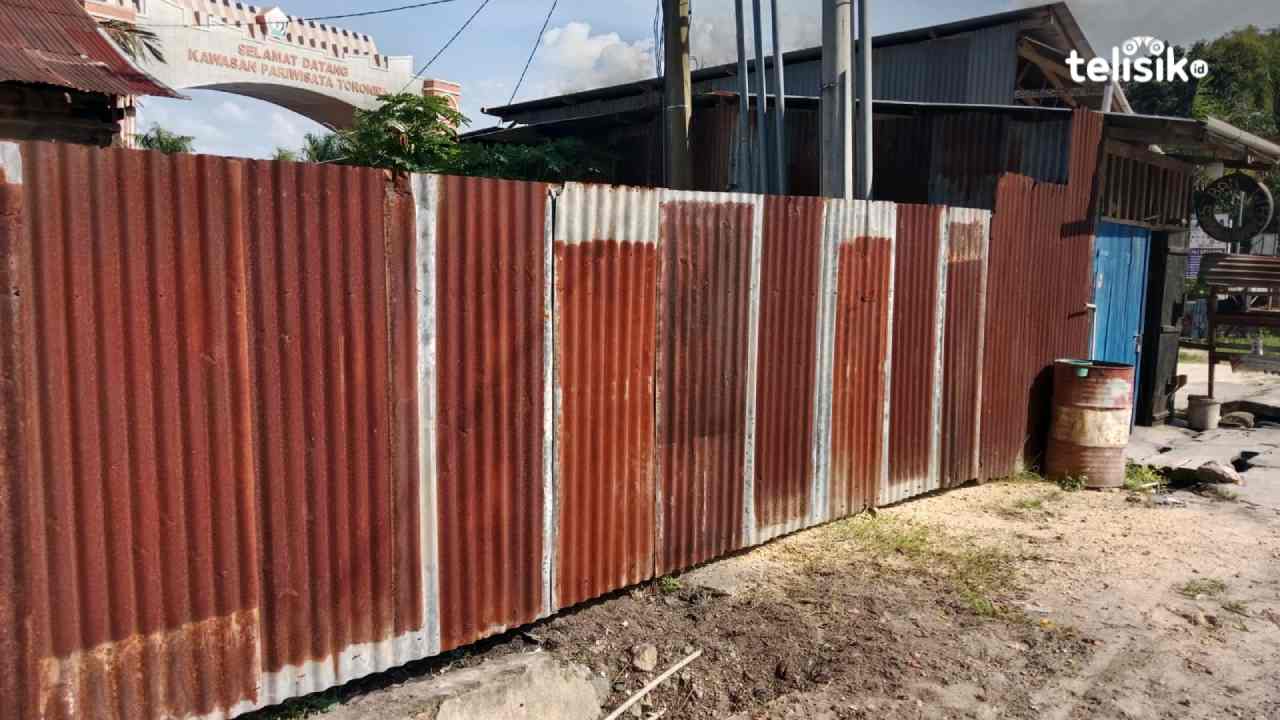 Jalan Pemukiman Warga Kandai Kendari Ditutup Oknum Suruhan PT Sekar Alam, Lurah Janjikan Mediasi