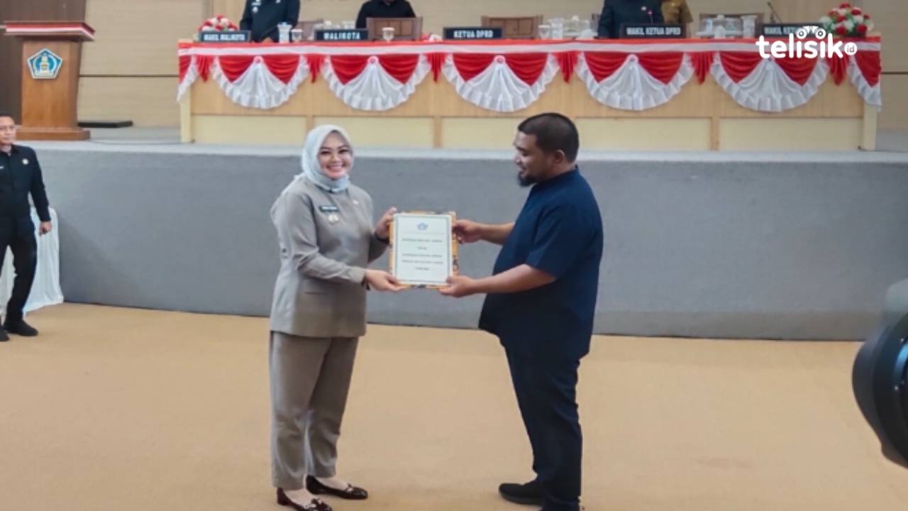 Nilai Investasi Minus 19 Persen, Wali Kota Kendari Akui Ada Kelemahan Sejumlah Sektor saat Paripurna DPRD