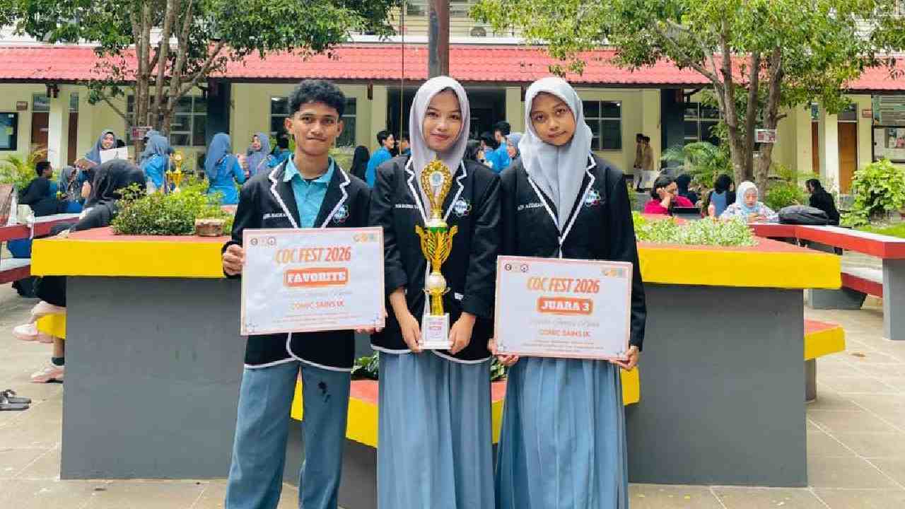 Siswa SMA Negeri 2 Kendari Juara 3 Lomba Inovasi Kimia FMIPA UHO
