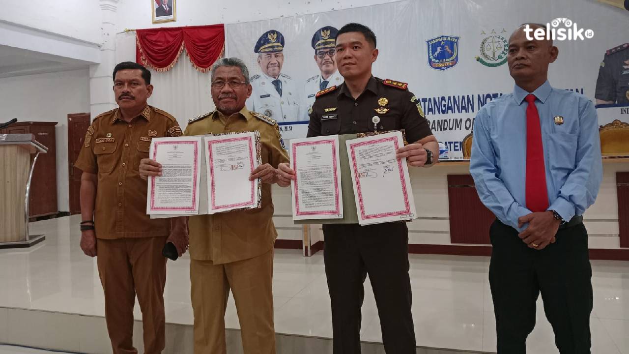 Cegah Korupsi, Pemkab Muna dan Kejari Teken MoU Bidang Datun