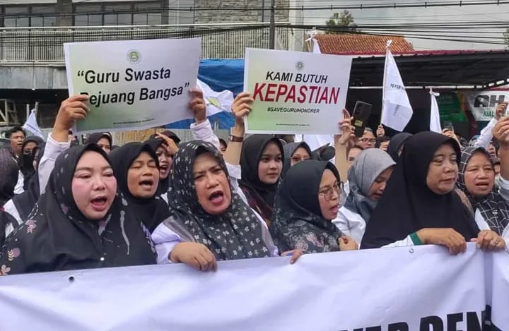 Murka Guru Terimbas PHK Massal, Dana Transfer Daerah Dipangkas Demi MBG