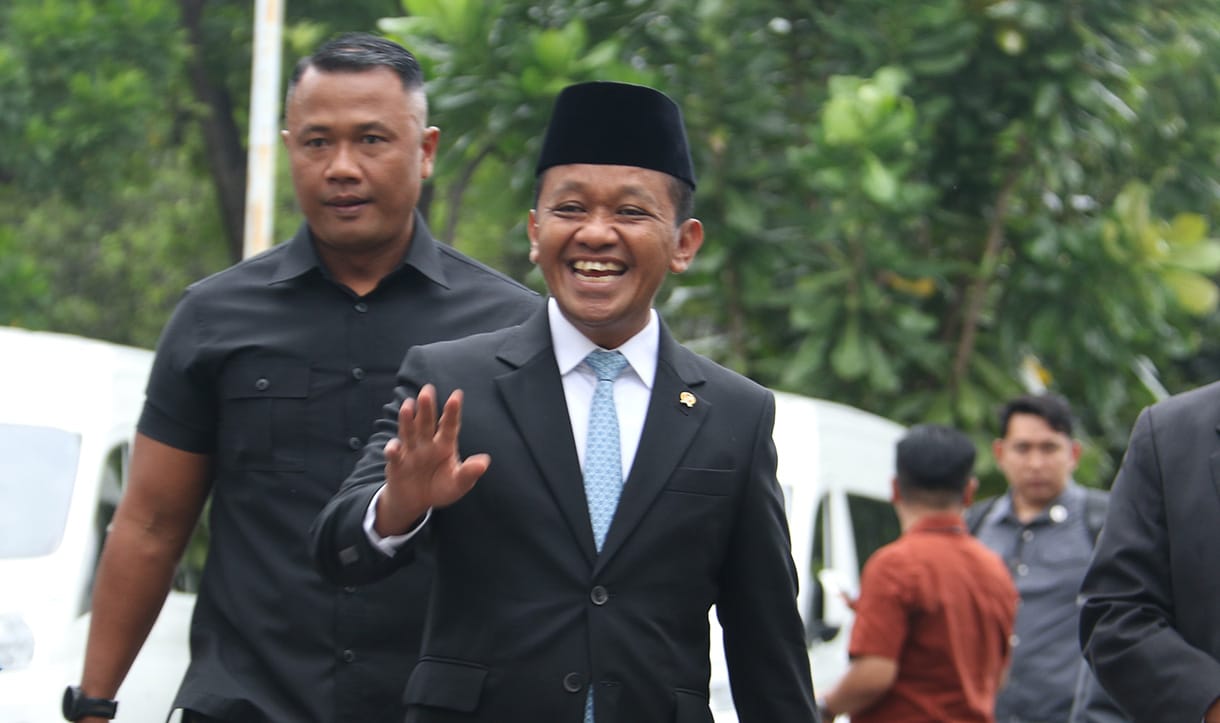 Pajak Kendaraan Listrik dan Bensin 2026 Dibedakan, Begini Penjelasan Bahlil
