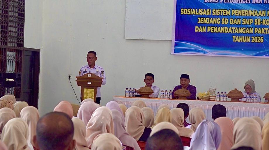 Pemkot Kendari Larang Pungli dan Penjualan Seragam Sekolah Saat Penerimaan Siswa Baru 2026