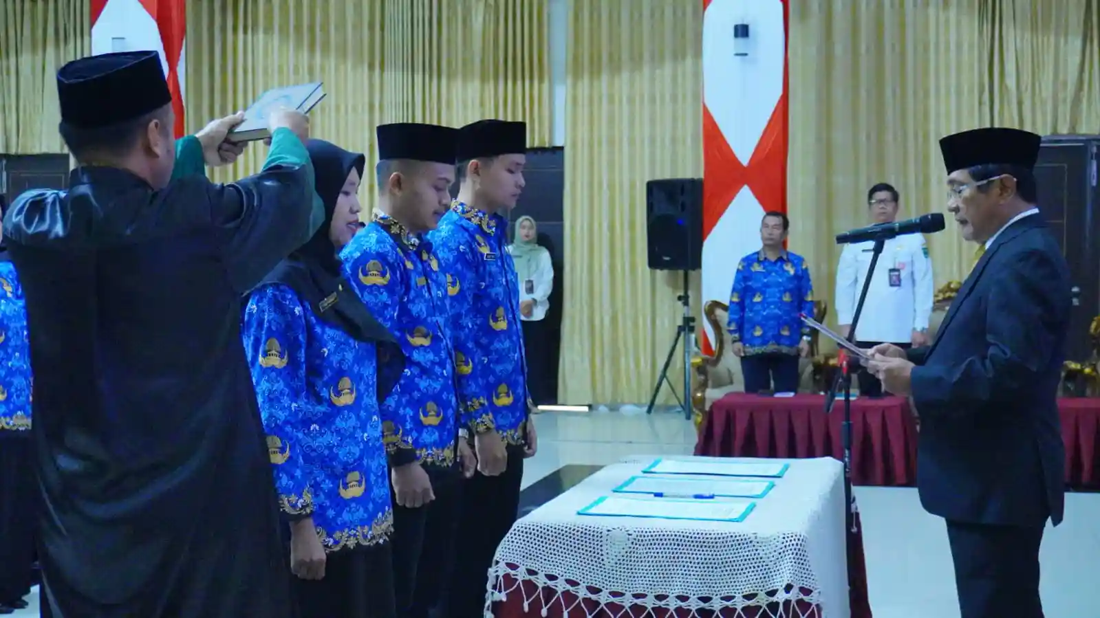 Status Guru Honorer dengan SE Mendikdasmen 7/2026 Berubah, DPR Percaya Otomatis Terangkat PPPK