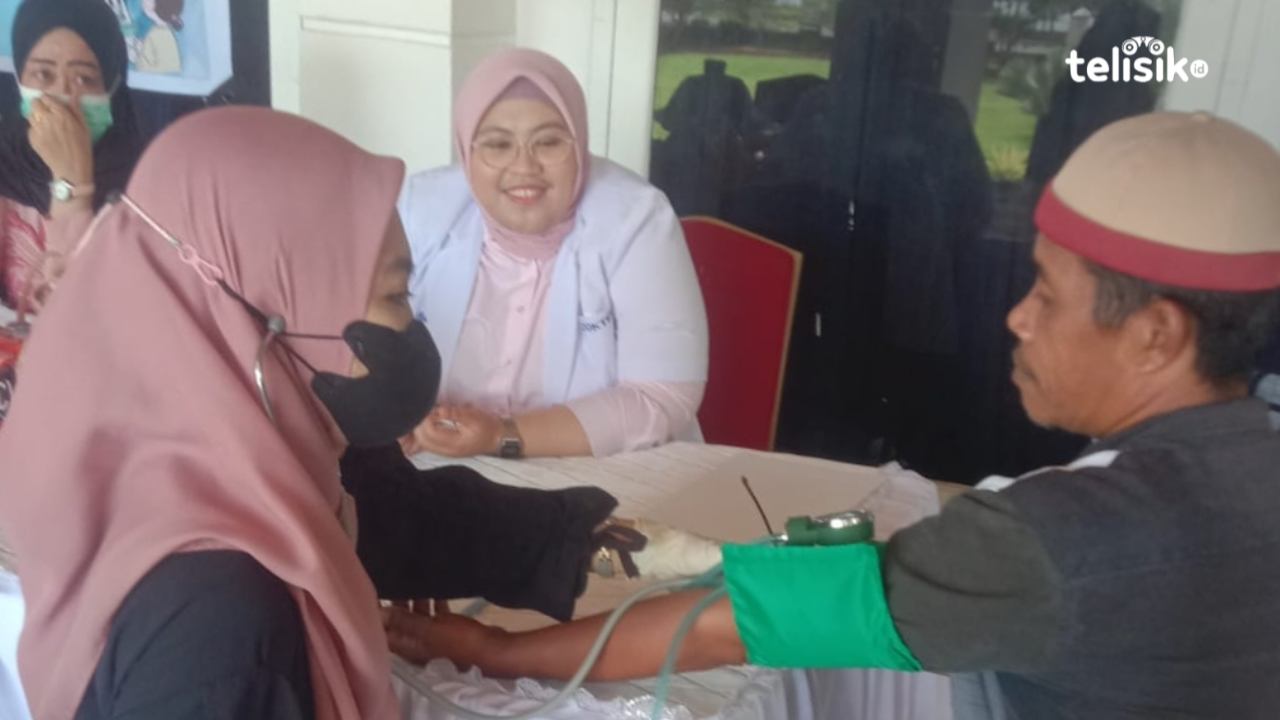 Sukseskan Program Presiden, Putri Bupati Muna Buka Layanan Cek Kesehatan Gratis di Rujab