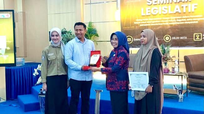 Apoteker Senior Harmawati Ajak Nakes dan Mahasiswa Sulawesi Tenggara Perangi Hoaks Kesehatan