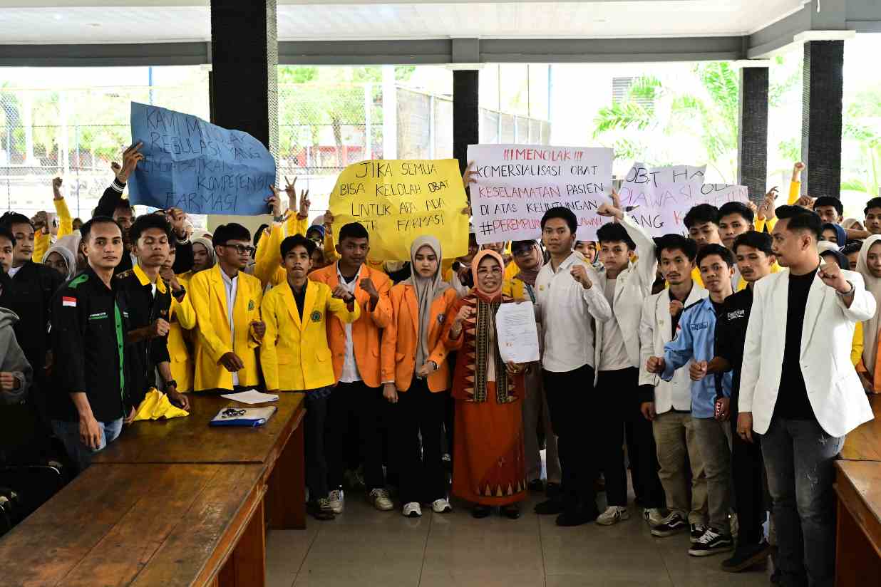 Aturan Baru BPOM Bolehkan Penyerahan Obat Tanpa Tenaga Farmasi Tuai Protes