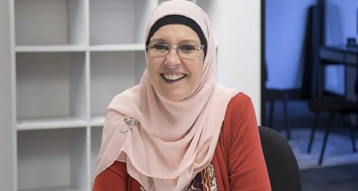 Kisah Inspiratif Aisha Bhutta: Mualaf Skotlandia yang Mengislamkan Lebih dari 30 Orang